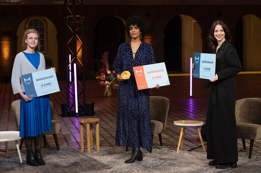 Foto van de Museumtalenten van 2021: Lizanne Gille, Setareh Noorani en Marieke Koppelmans