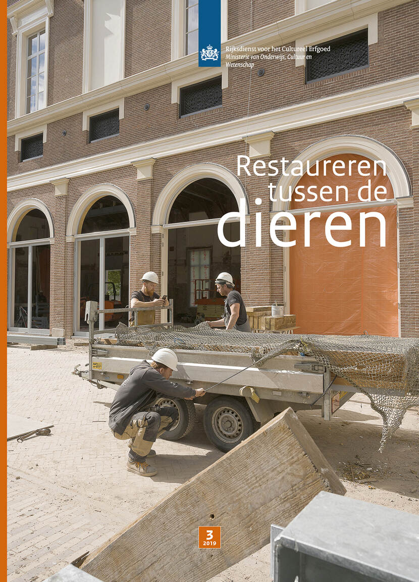 Omslag tijdschrift RCE nummer 3 in 2019 met foto restauratieafbeeldingen in dierentuin Artis.