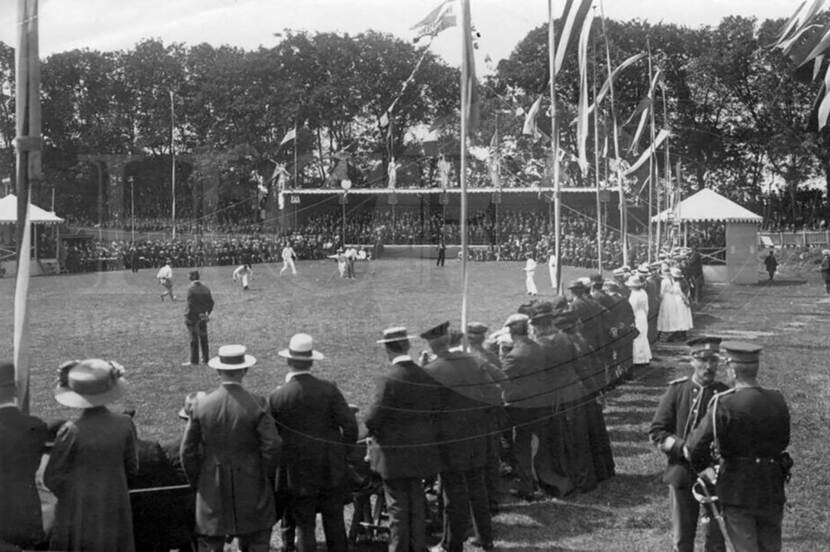 Oude foto van It Sjûkelân, Franeker