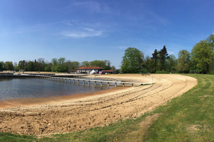 Foto van het strand in het Strandbad, Winterswijk