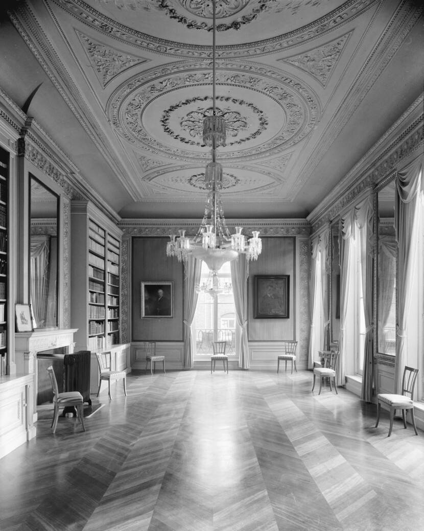 Foto van het interieur van het Hodshon Huis, Haarlem