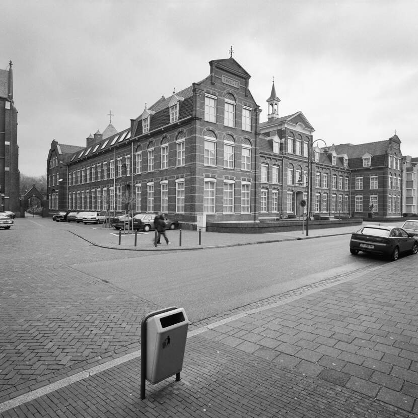 Foto van het klooster Franciscanessen van Veghel