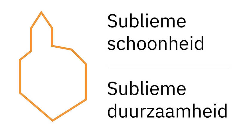 Logo wit met getekende lijnen in vorm van kerk en tekst Sublieme schoonheid Sublieme duurzaamheid