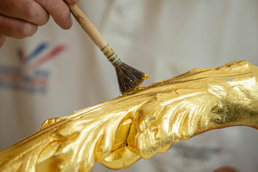 het goud van de Gouden Koets wordt gerestaureerd