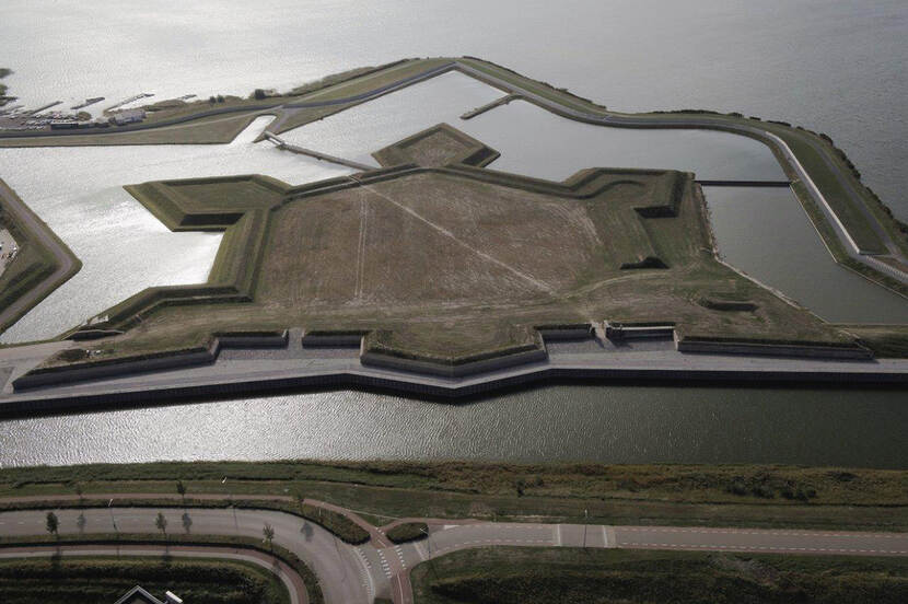 luchtfoto van het fort de Waterschans