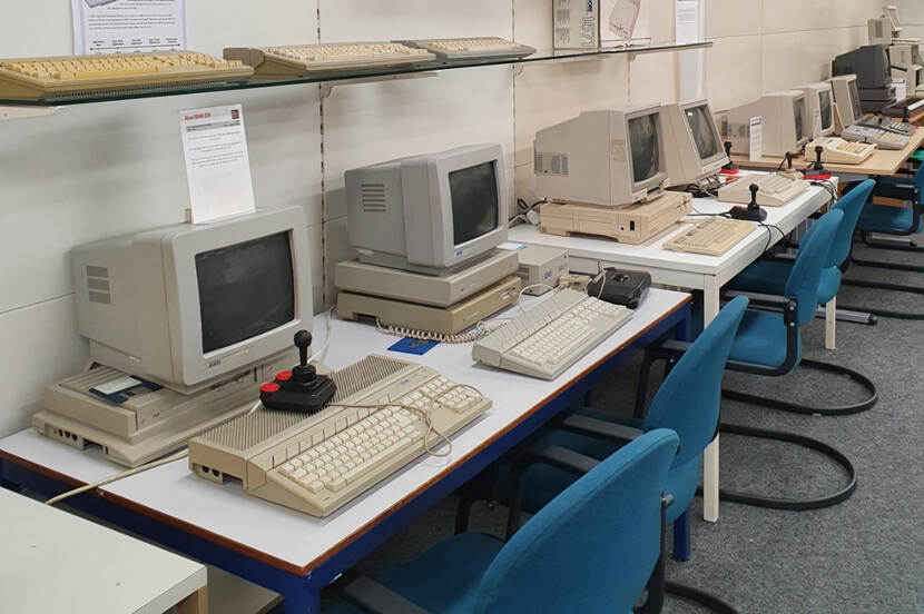 Meer dan 300 computers zijn aanwezig en klaar voor het gebruik in het museum.