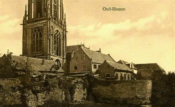 Zwart-witfoto van de kerk van Rhenen